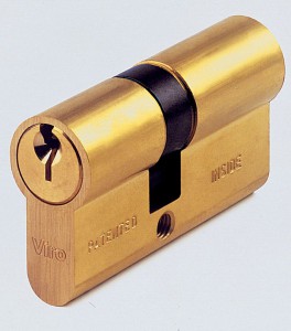 Viro 700 Series cylinders have a special emergency feature which allows them to be opened from the outside even if a key is inserted on the inside.